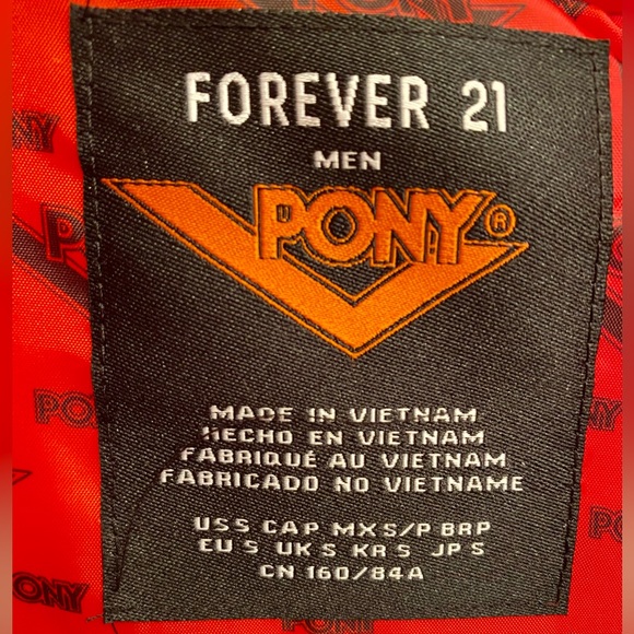 Forever 21 x Pony Puffer Vest - Picture 3 of 3